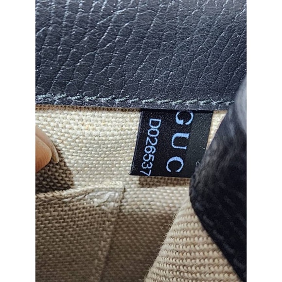 Authentic GUCCI Dollar Calfskin Interlocking G Shoulder Bag Black - Picture 13 of 15